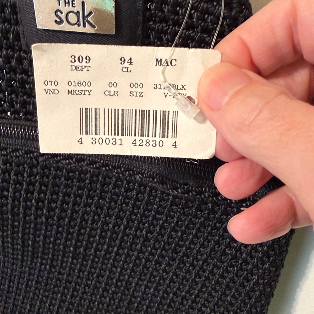 The Sak Women’s Black Crocheted Slingback Crossbody - Deep Pocket / Brand NWT - Picture 5 of 9